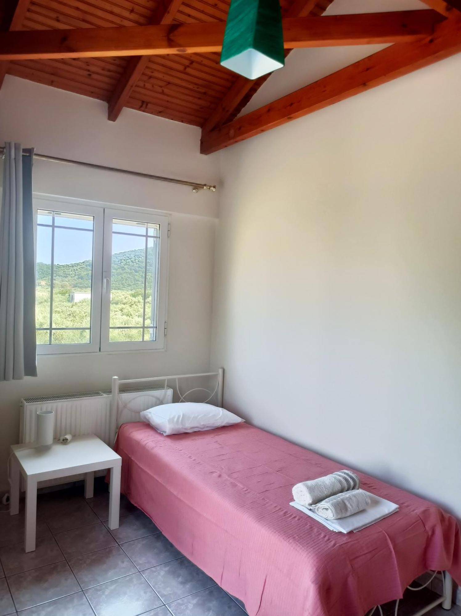 Zoi'S Hοuse.Vacation Home In Mani Near Vathi Beach Buitenkant foto