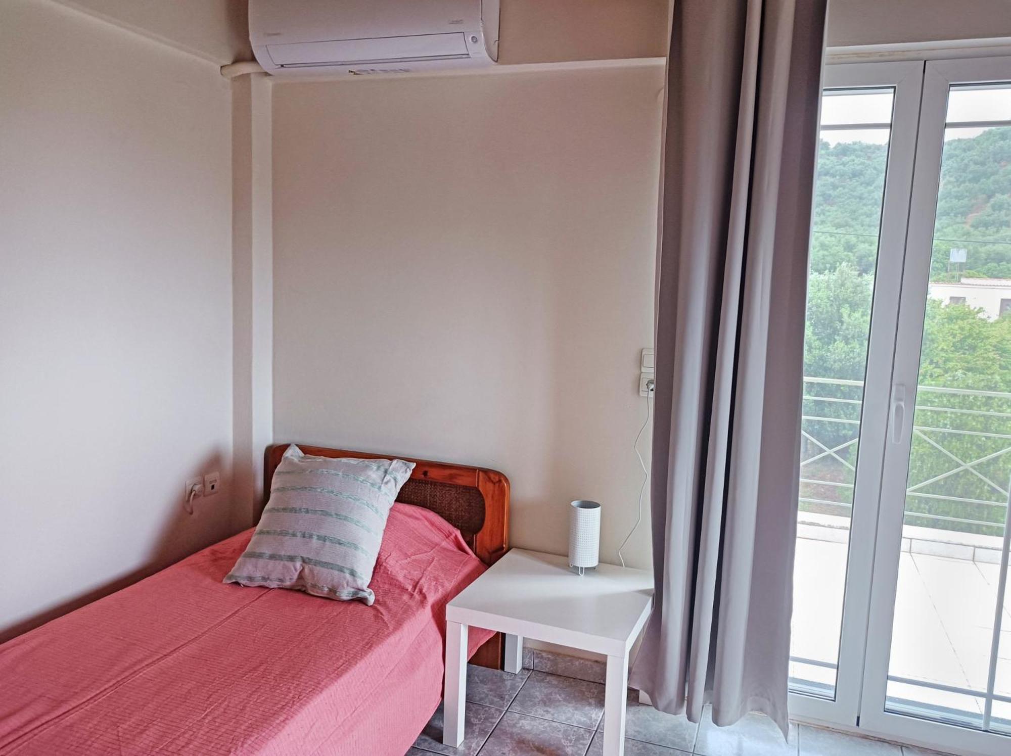 Zoi'S Hοuse.Vacation Home In Mani Near Vathi Beach Buitenkant foto